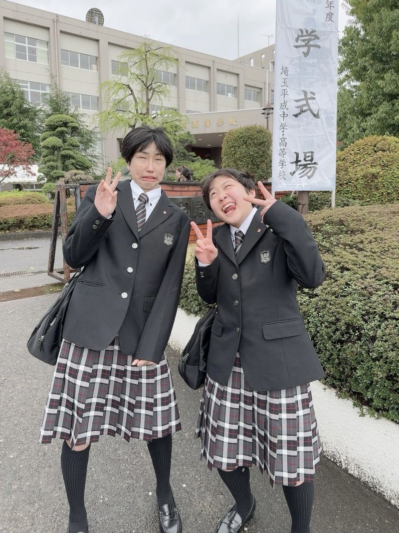 110C9869-F9E9-42E9-88BB-8524..